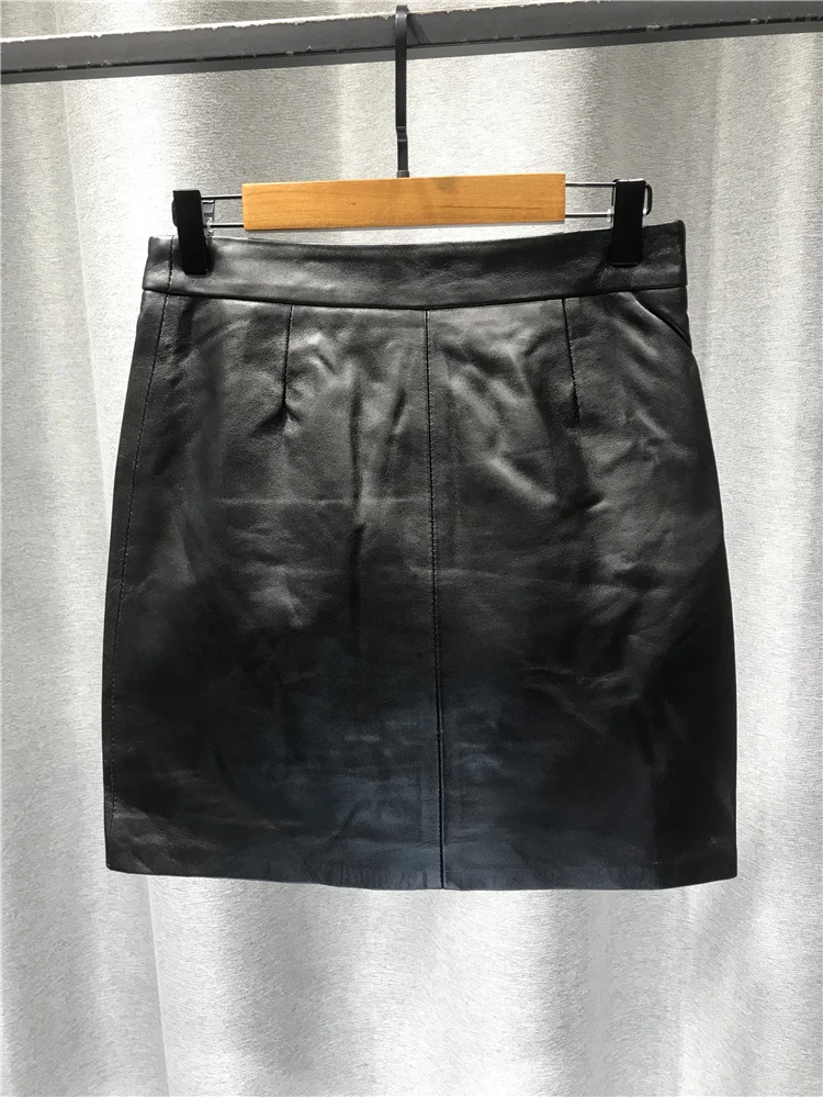 

Skirts Womens Mini Fashion And Leisure Real Sheepskin Side Opening Short Skirt Floral Design On The Front Shorts Lining