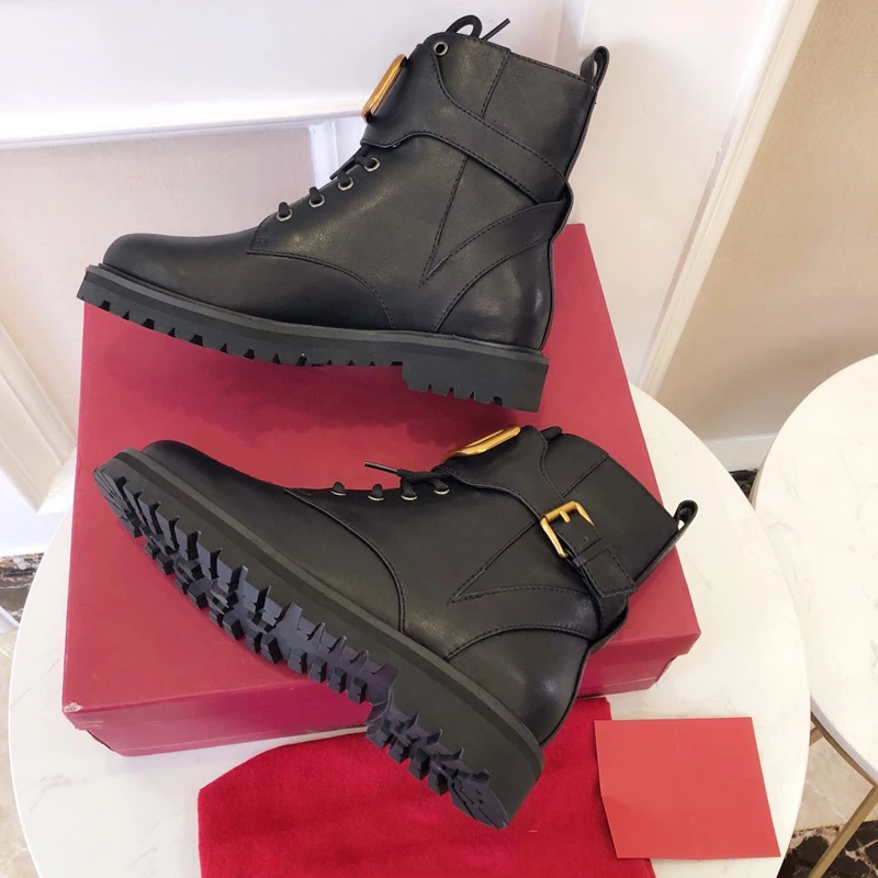 

Metal Leather Boots Women Fadhion Botas Lace Up Ankle Women Shoes Black Casual Boots Quality Punk Boot Platform Ladies Shoes