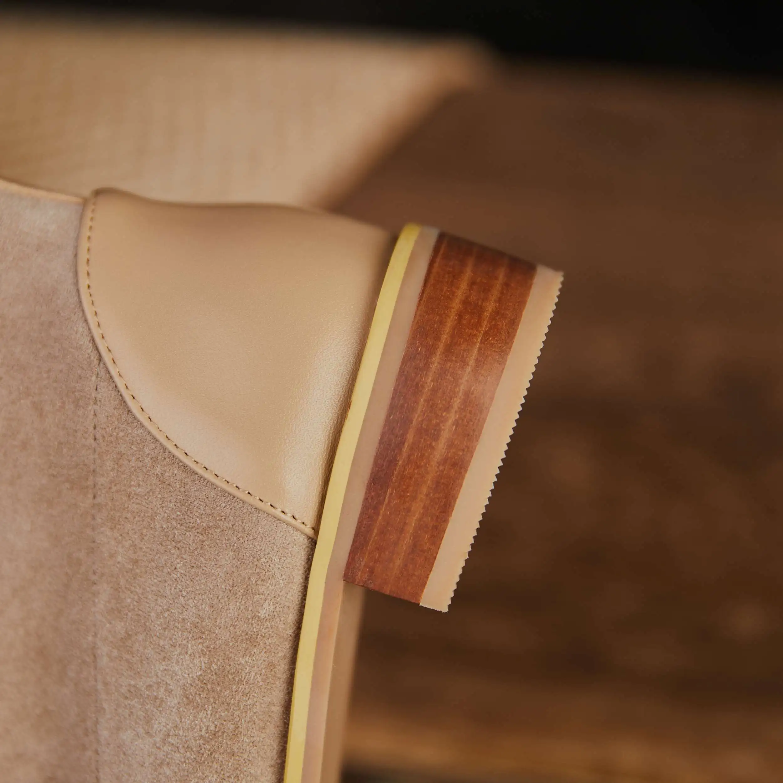 

Lenkisen 2020 hot saling cow leather mixed coloth stretch round toe thick med heel slip on handmade gorgeous ankle boots L3f7