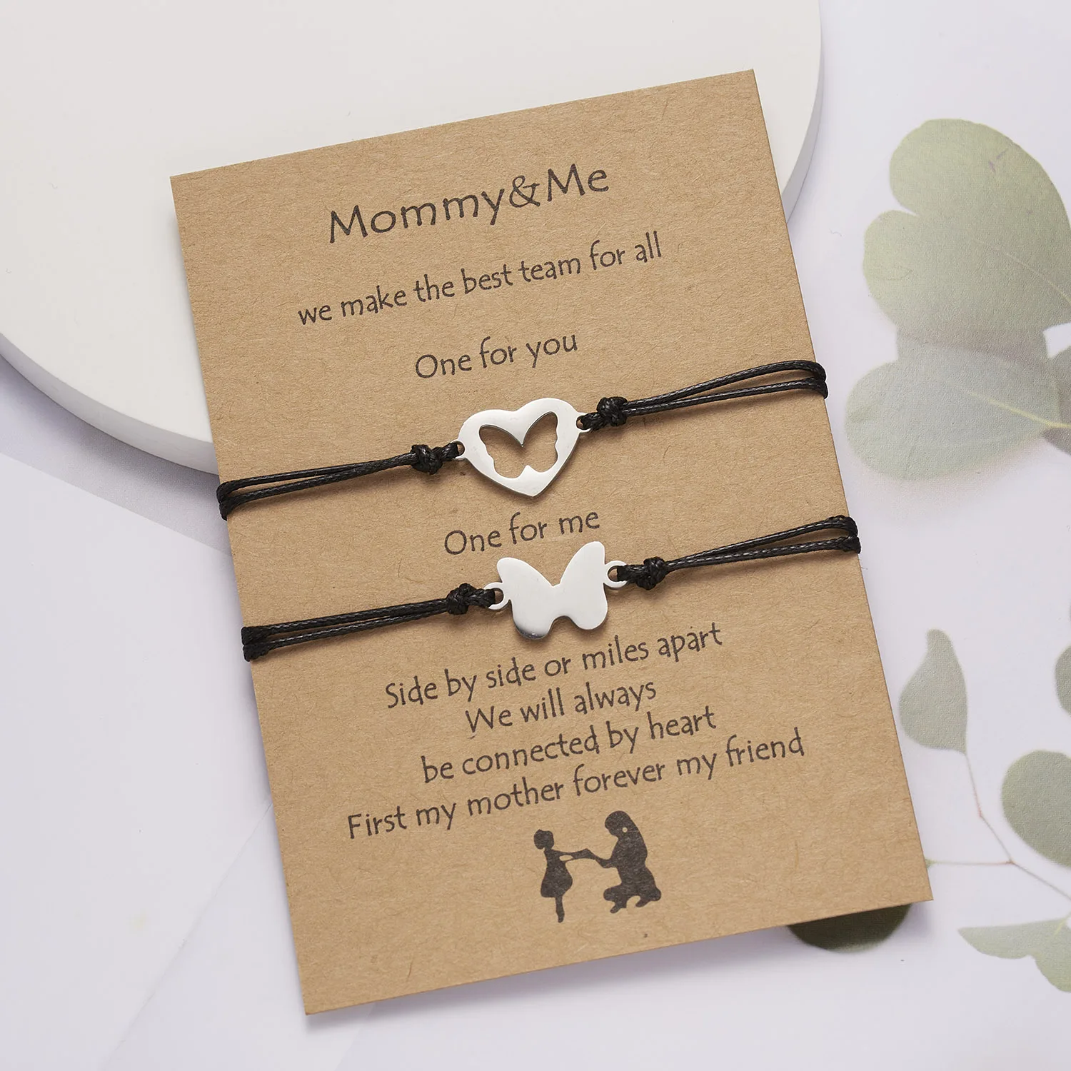 

Mother's Day Gift Bracelet for Women 2 PCS/Set Family Mom Jewelry Butterfly Heart Charm Woven Rope String Friends Card Present