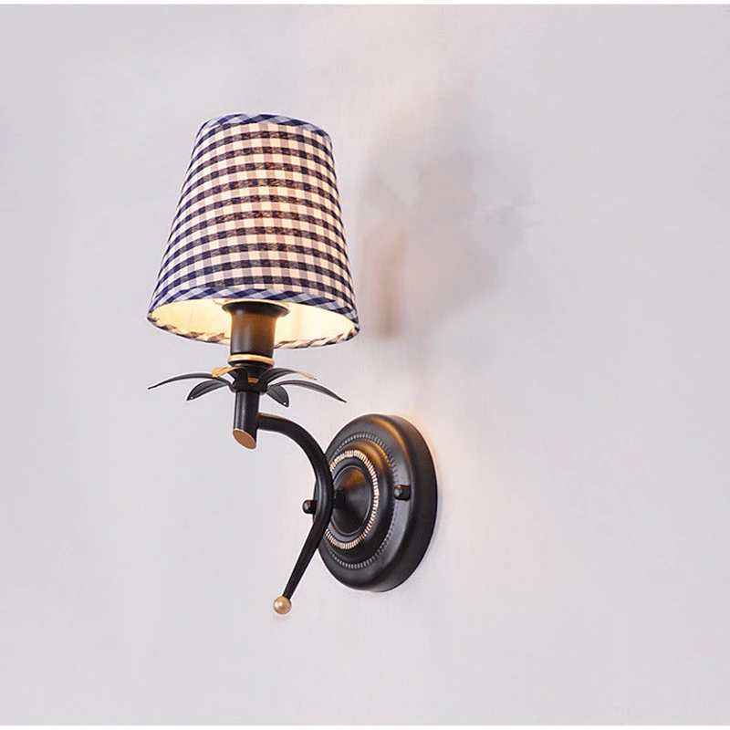 Светодиодный современный классический Железный настенный светильник синего