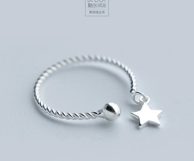 Тонкий очень реалистичный. Серебряное ювелирное изделие с регулируемой