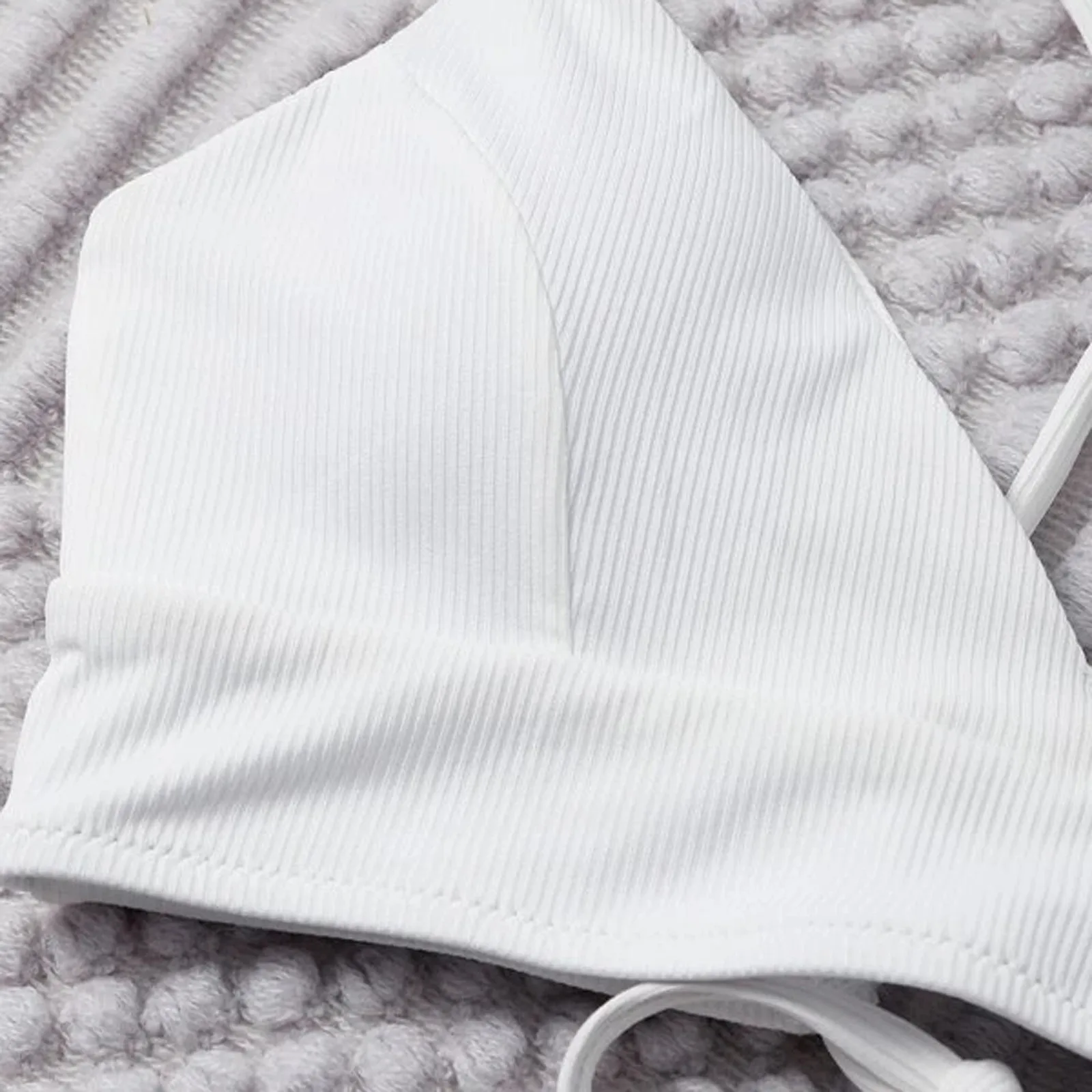 Сексуальное бикини 2021 Купальник с принтом листьев женский V-образным вырезом