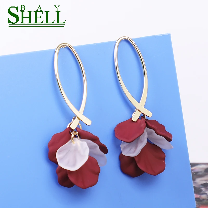 Женские богемные серьги с цветком длинные висячие лепестками эффектные