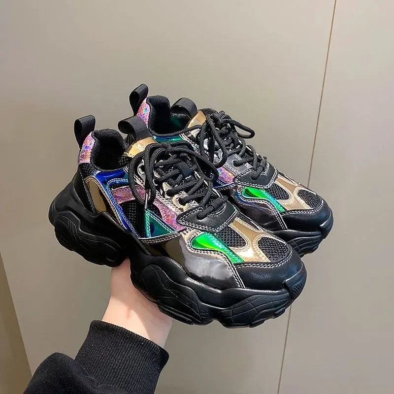 

2021 New Spring Korean Women's Shoes Leather Increased Daddy Shoes Ins Tide Net Red Wild Chameleon Thick-soled Sneakers Hot