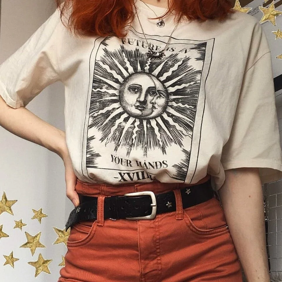 

Beige T-Shirt Women Vintage Fashion Grunge Style Tee The Future Is In Your Hands Sun And Moon Street Style Aesthetic Shirt