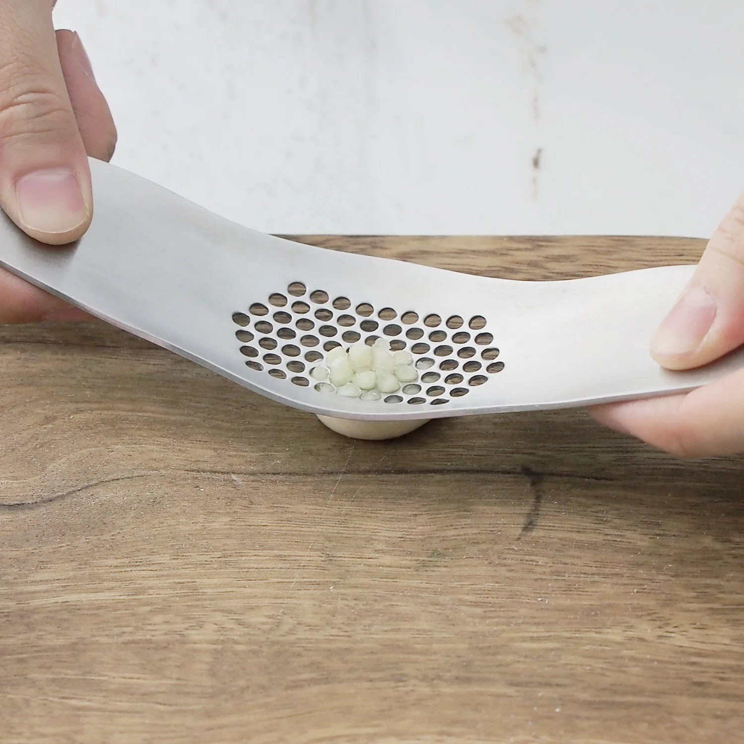 Утолщенный U образный пресс для чеснока из нержавеющей стали резки тарелка