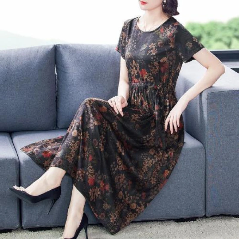 

2021 Women Spring Summer Vintage Long Dress Ladies Short Sleeve Print O-neck Dresses Female Casual Plus Size Pleated Vestido J68