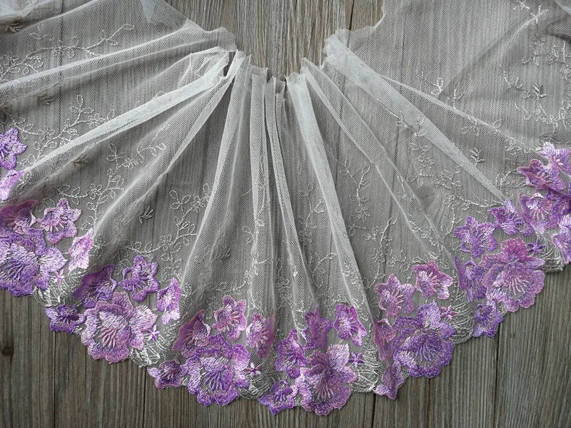 

2 ярдов на каблуке 19 см, с вышитыми цветами и кружевной отделкой тюль сетка ткань отделкой лента куклы платье нижнее белье декорация рукодел...