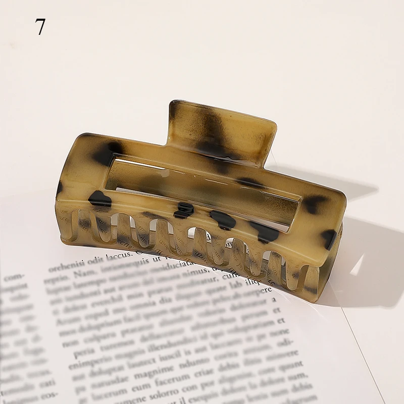 

Acrylic Leopard Hair Claws Imitation Acetate Geometry Horsetail Hairpins Vintage Simple Style Hair Clip Lady Hair Accessories