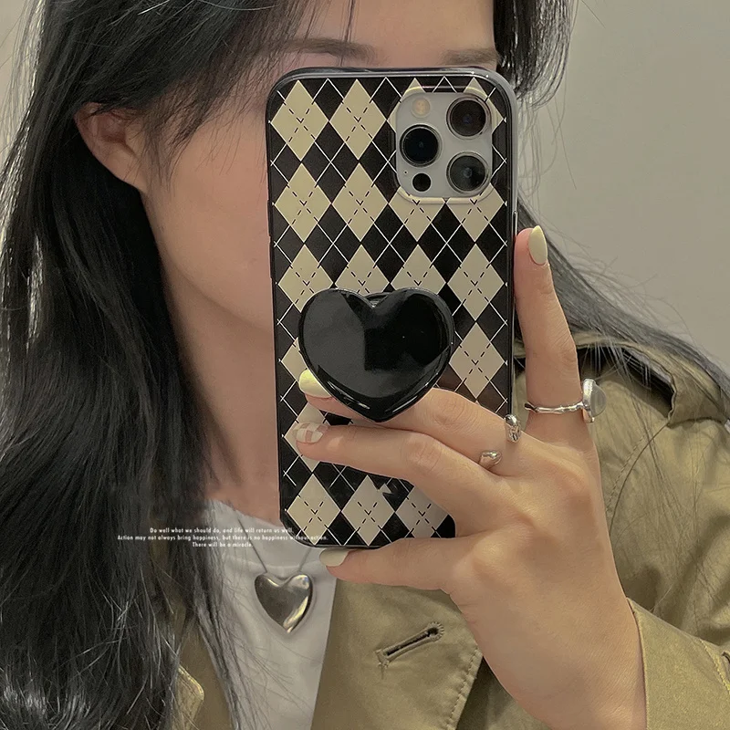 

Korean Rhombus Lattice Love Heart Bracket Jelly Soft Case for IPhone 12 13 7 8 Plus 11 Pro XR X XS Max Holder Protection Cover