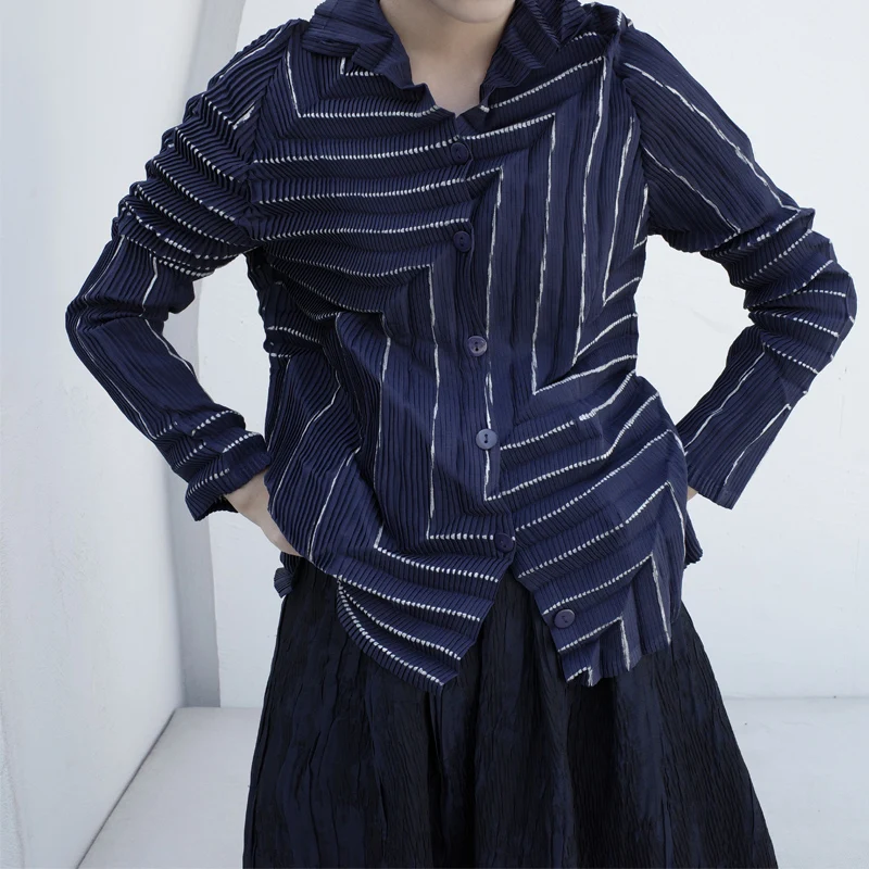 

Textured Shirt Pleated Shirt Hand Pleated Miyake Pleats Shirts