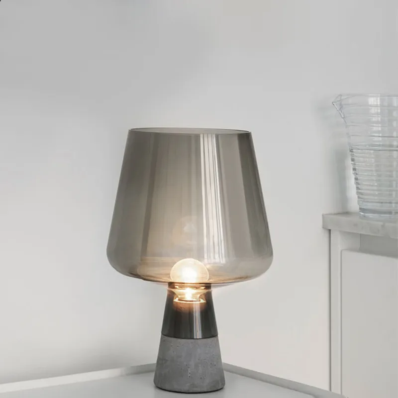 

Скандинавская стеклянная настольная лампа, прикроватная лампа для кабинета, гостиной, лампа для цементного стола, для спальни, ресторана, д...
