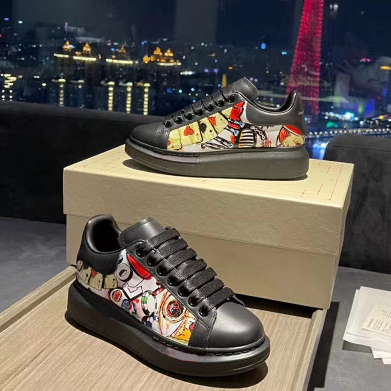 

Designer Hand-painted Wedges Couple Shoes Unique Female Platform Sneakers Women's Trainers Zapatos De Mujer Without Box