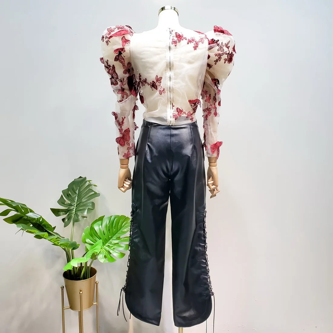 L77street Heavy Industry Mesh Butterfly Embroidered English Lantern Sleeve Perspective Slim Long Sleeve Thin Shirt