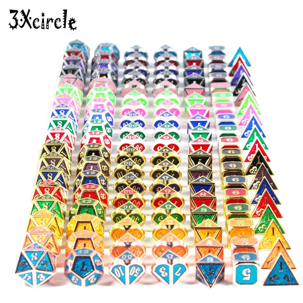 Эмалированные металлические цифровые игральные кости мини размера с сумкой для