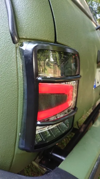 Для Lada Niva 4X4 1995-светодиодный задний фонарь светильник s с Бег сигнала поворота светильник Реверсивный Водонепроницаемый Светодиодный дневной Бег светильник
