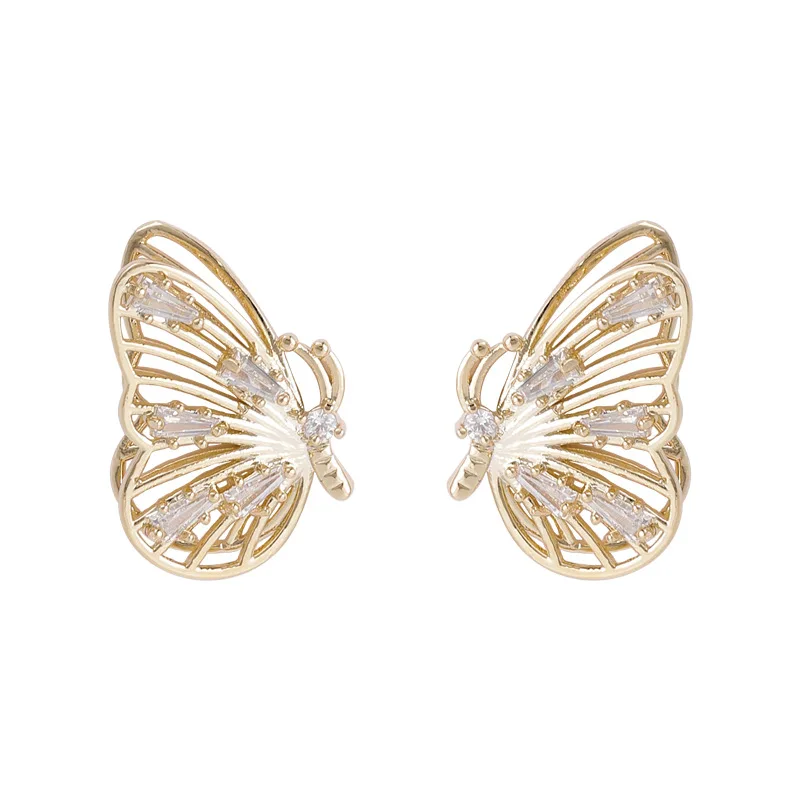 

Elegant Hollow Three-dimensional Butterfly Earrings Sweety Small And Exquisite Stud Earrings For Girl Boucle D'oreille