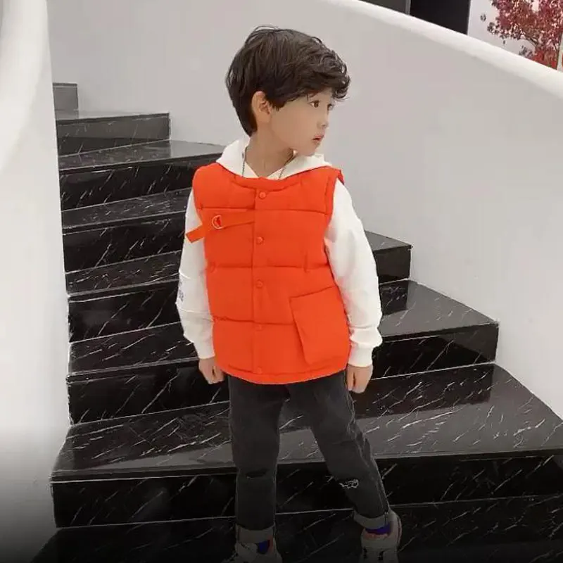 Зимний жилет для мальчиков 2019 г. Осенний пуховый девочек тонкие хлопковые куртки