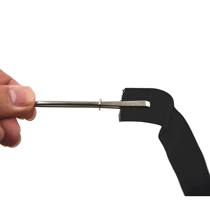 

2pcs High Quality Garment Clips Sewing DIY Tools Elastic Band Tape Punch Cross Stitch Practical Wear Elastic Clamp Wear Rope