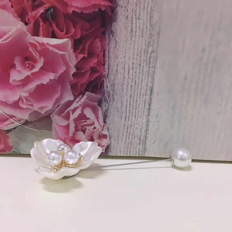 Manufacturers direct new fashion joker pearl style creativity camellia four petals five a word pin brooch | Украшения и