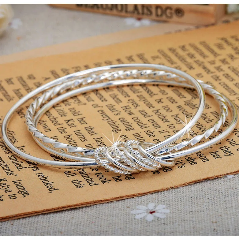 

TB-115 Korean style closed silver bracelet smooth twist three-circle three-line silver bracelet silver jewelry wholesale