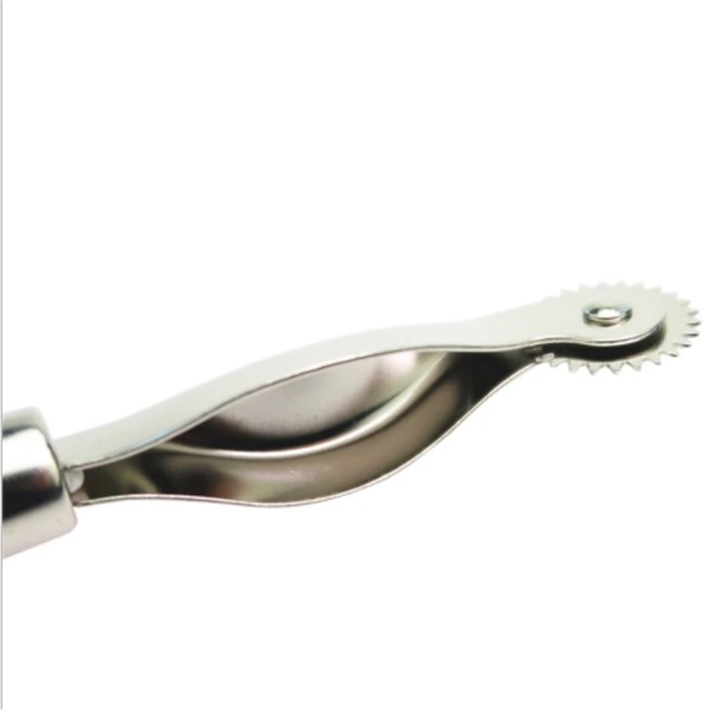 

High Quality Sewing Tool Kit With Wood Handle Practical Serrate Edge Pattern Tracer Tracing Wheel Tailor Stitch Marker