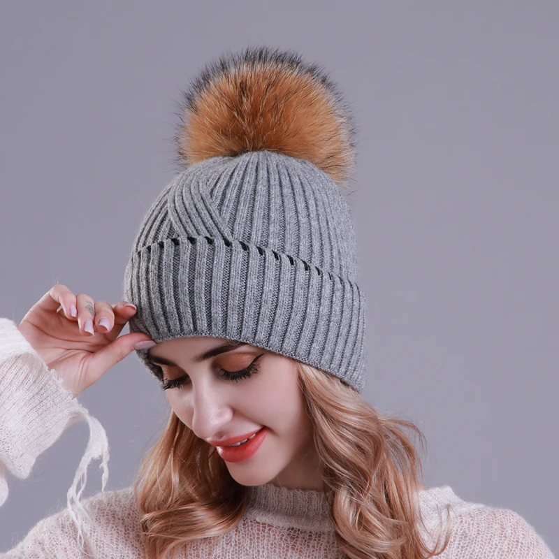 Женские шерстяные шапки с подошвой зимние теплые трикотажные настоящим помпон