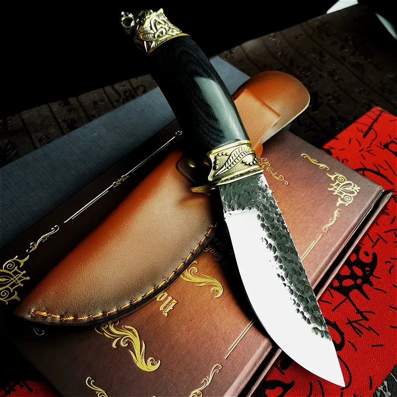 Охотничий нож прямой резец с черной деревянной ручкой и головой тигра для