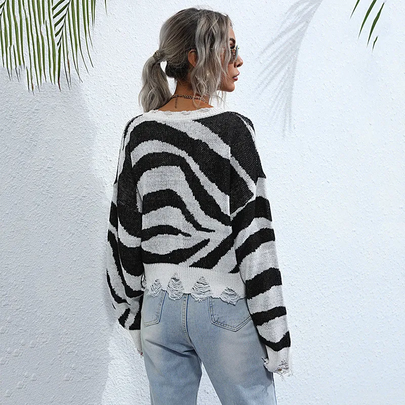 

New Arrival Striped Women Sweater 2020 Winter Fashion V-neck Tassel Loose Knitted Pullovers