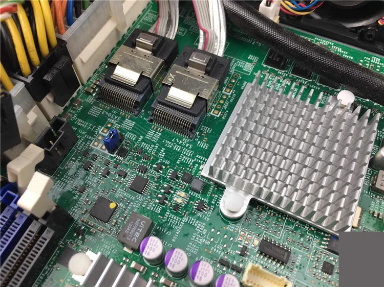 

Ultramicro x9drw-7f server can be DIY motherboard ATX l motherboard dual x79 Mini SAS SATA