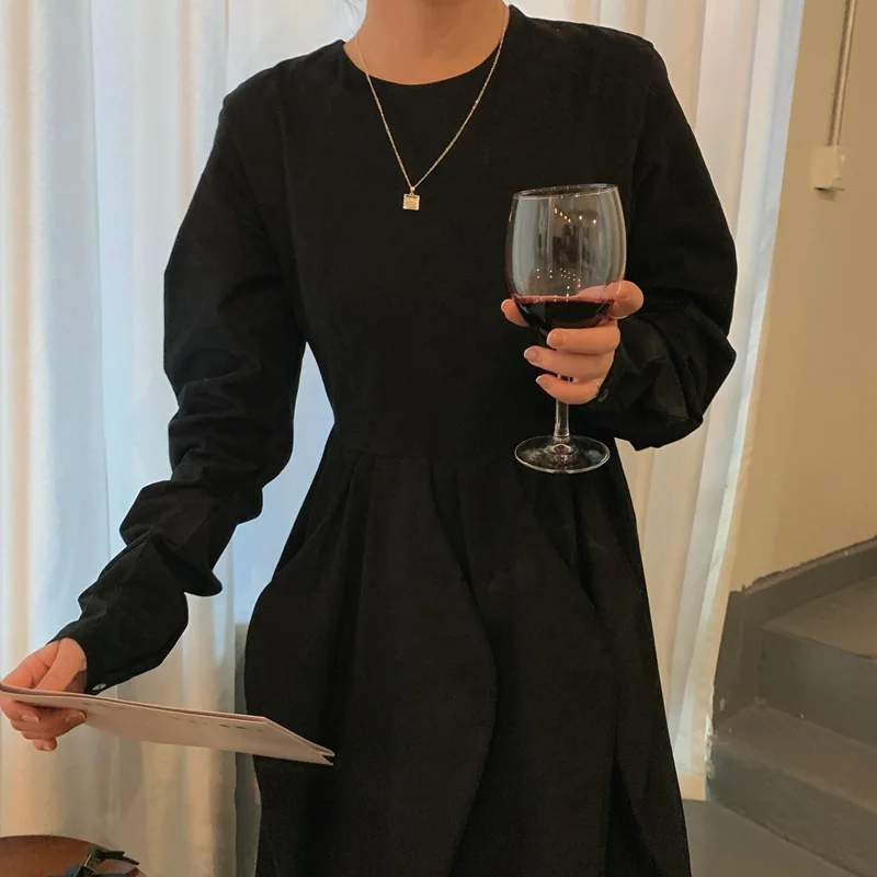 

2021 Spring Design Sense Three Dimensional Arc Midi Round Neck Loose Solid Color Long Sleeve Cotton Dress