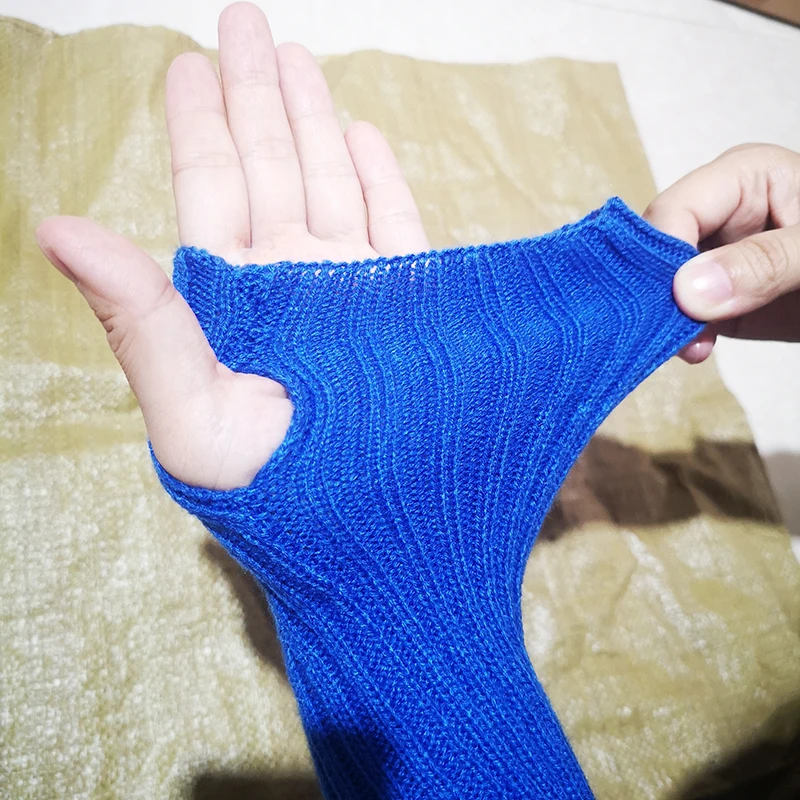 Women Long Sleeve Knitted Woolen Fluorescent Flat Needle Fingerless Gloves Women Warm Autumn Winter Arm Warmer Cover ACCESSORI images - 6