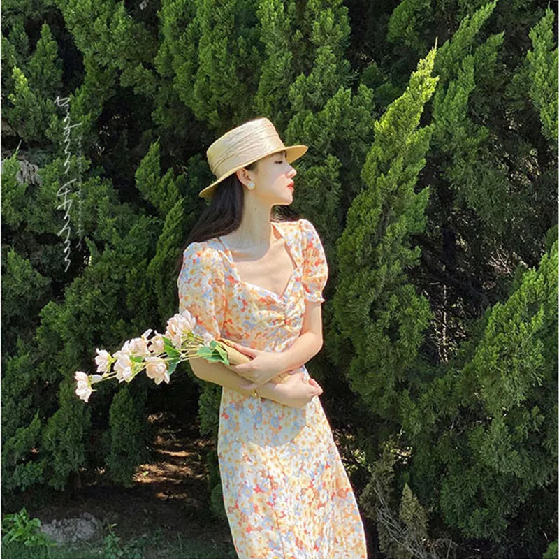 

French tea break, ancient flower platycodon first love department can salt incense, broken flower skirt, female summer.