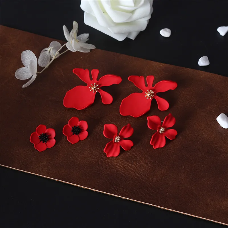 Женские серьги-гвоздики в виде цветка 3 размера | Украшения и аксессуары