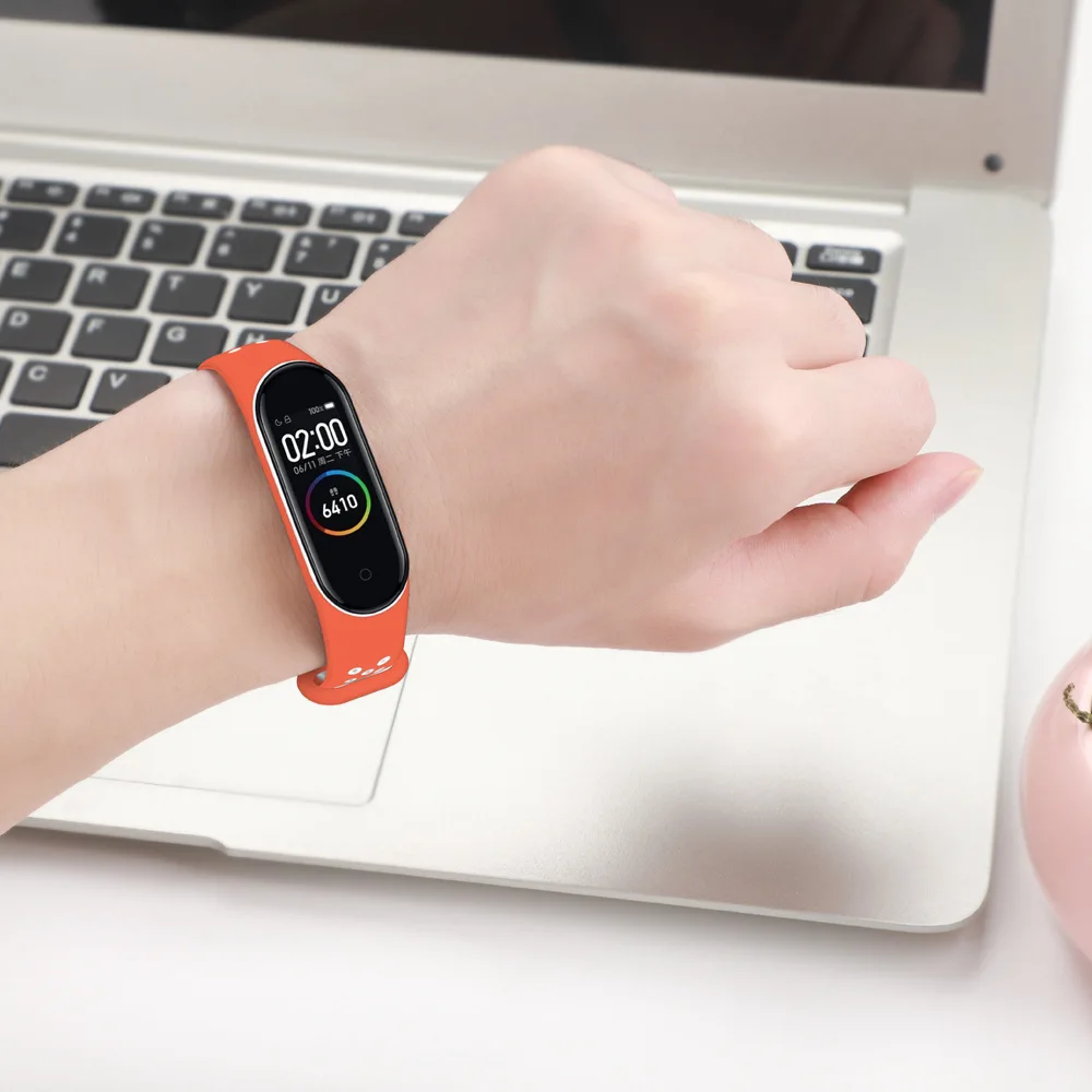 

Xiaomi Mi Band 4, Mi Band 3 4
