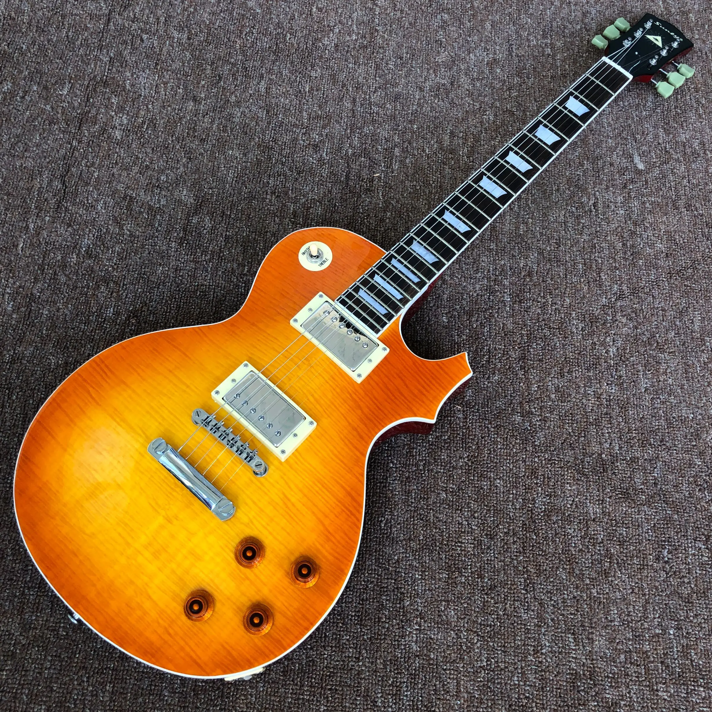 

Высококачественная электрическая гитара honey burst с 6 струнами, фингерборд из палисандра, хромированная металлическая гитара, доступны все цв...