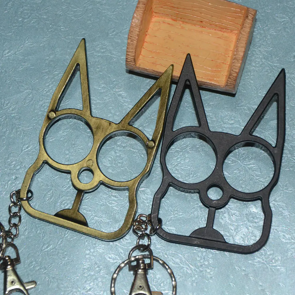 

Fashion Geometric Cute Dog Keychain Couple Accessories Metal Finger Protect Car Key Chain Ring Key Holder Jewelry Gifts New