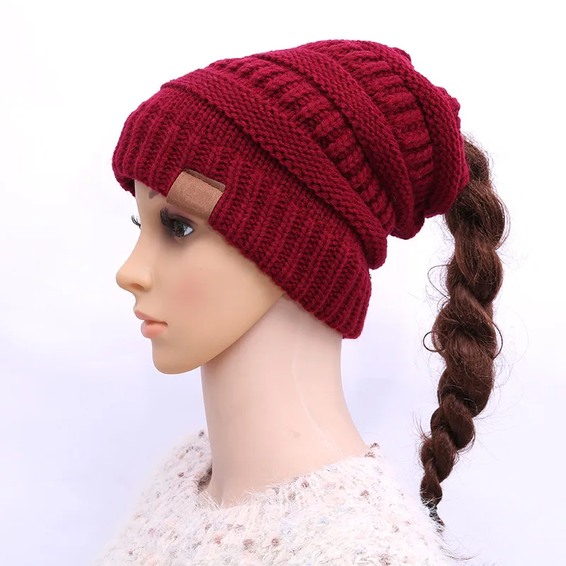 Бини для конского хвоста женские эластичные вязаные крючком облегающие шапки