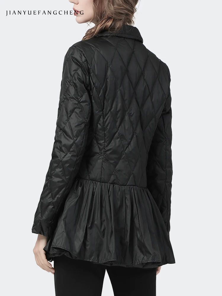 Женский пуховик с воротником-стойкой элегантная приталенная черная теплая