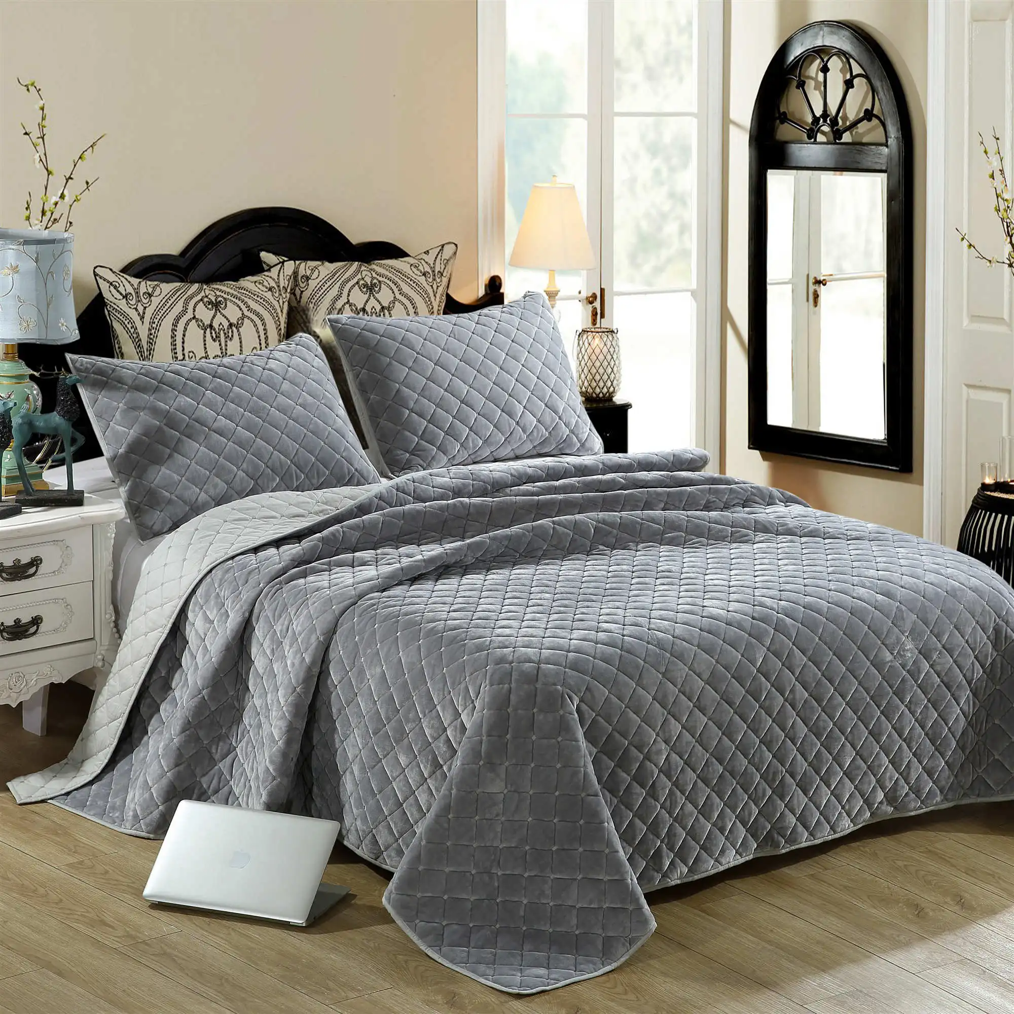 Бесплатная доставка 3 шт. спереди бархат и сзади хлопок вышитые серый плед