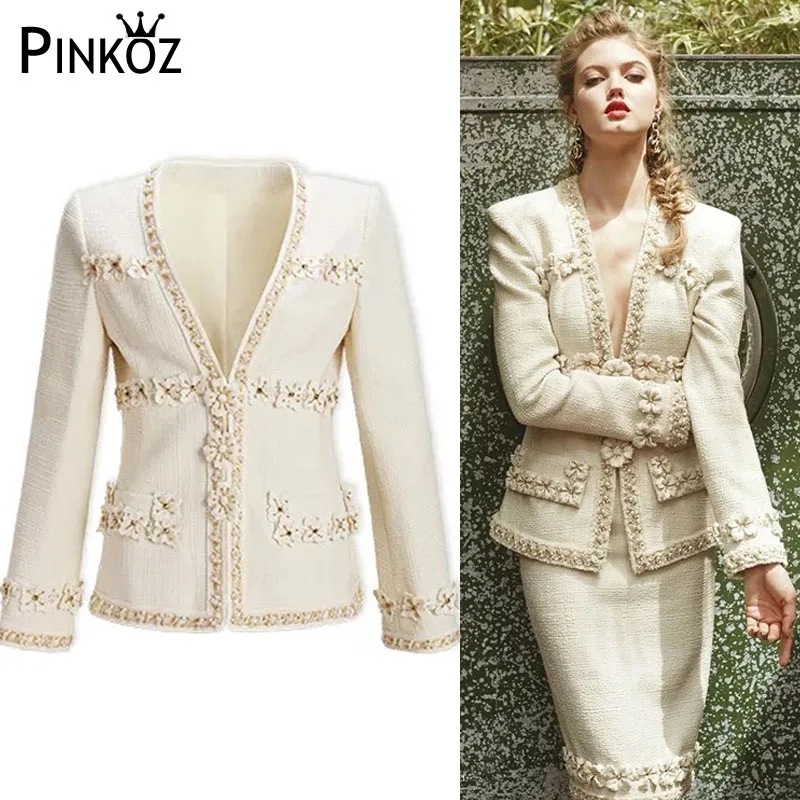 Женская твидовая куртка Pinkoz клетчатая с цветочной аппликацией и бисером