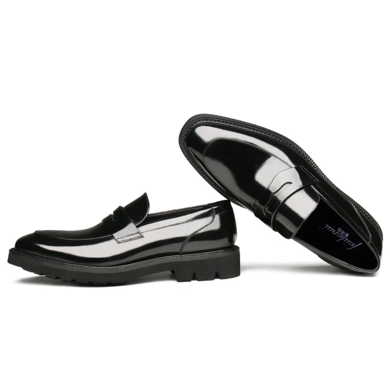 Туфли мужские из лакированной кожи лакированная кожа без застежки круглый носок