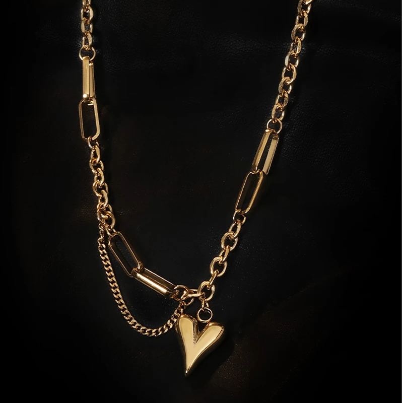 

Titanium Steel Love Heart Chunky Necklace for Women Gold Color Clavicle Chain Fashion Female Choker Jewelry Charm Necklace New