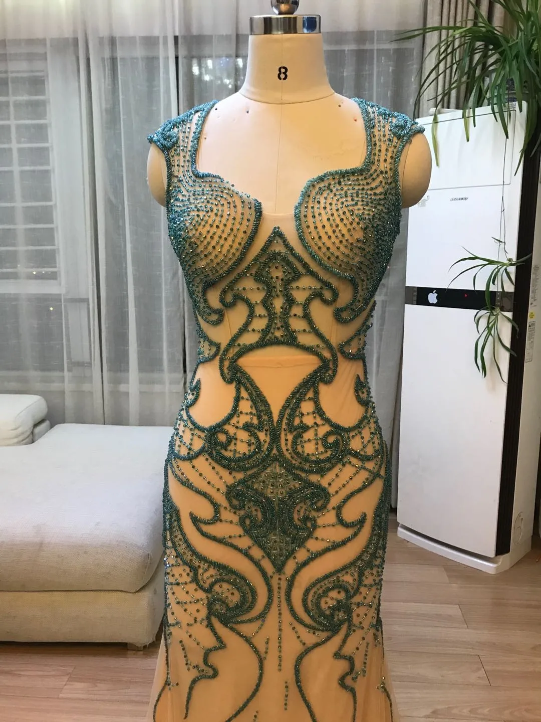 

Stock Clean Sexy Rhinestones Prom Dresses Dance Green Stones Stretch Long Dress Birthday Prom Celebrate Outfit Diamond Dress
