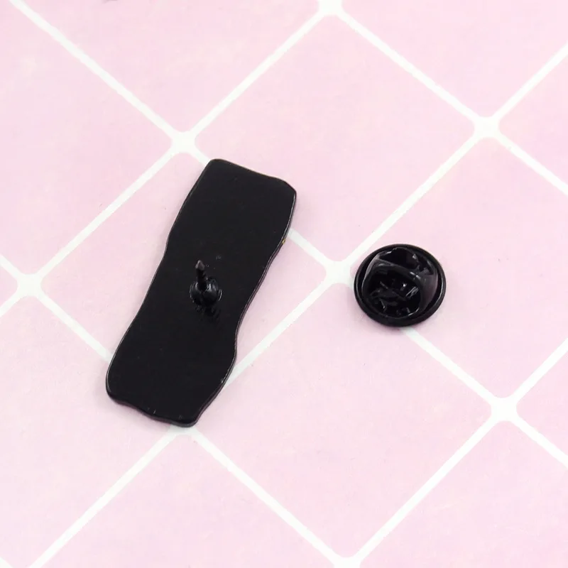 

Fashion Jewelry Badge Cartoon Colorful Lapel Pins Chest Brooch Gifts For Kids Wholesale Innocent Cute Lantern Design Brooch