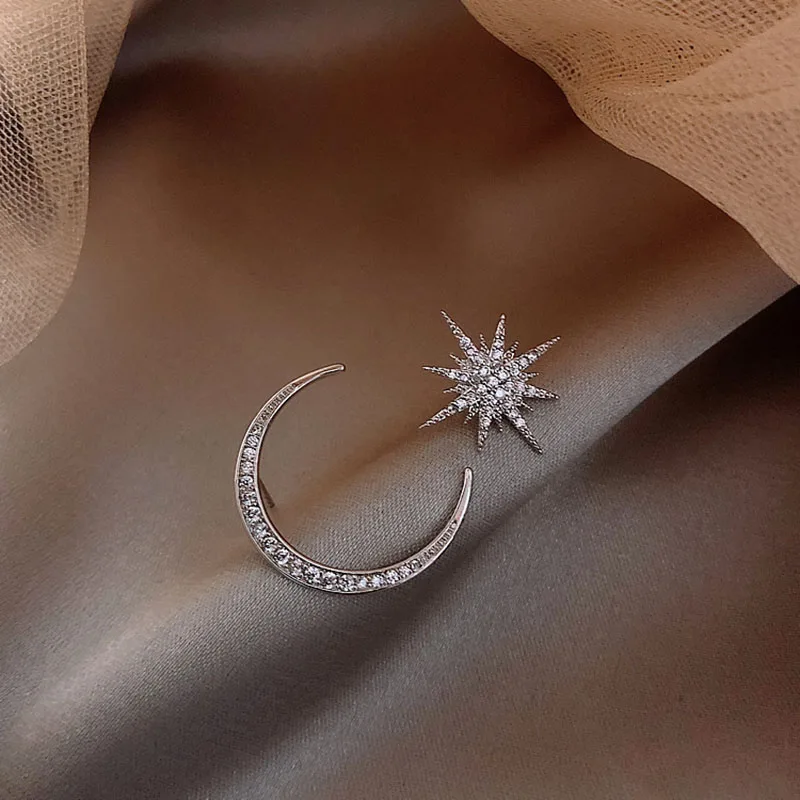 

2021 New Star Moon Earrings Korean Version Asymmetrical High Sense Earrings Fashion Earrings Prevent Allergy Exquisite Ear Nail