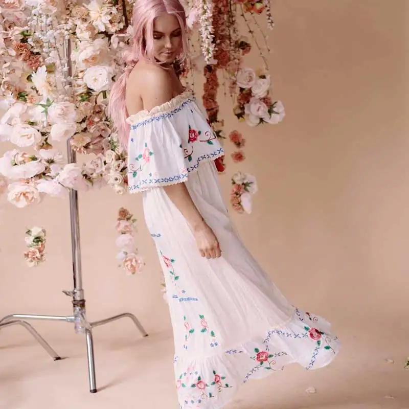BOHO INSPIRED white Embroidered dess women Ruffle boho Dress off shoulder lace trim holiday summer dress elastic long | Женская одежда