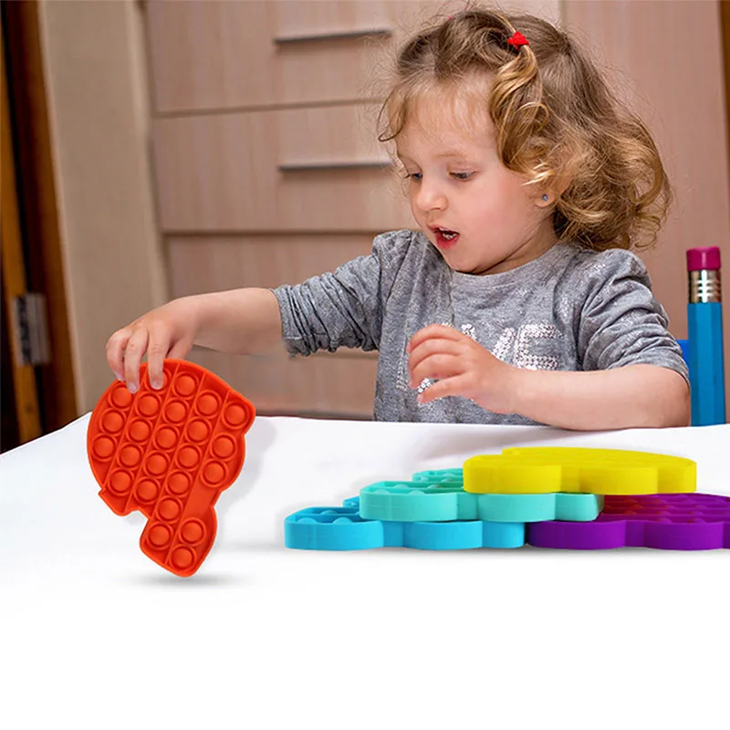 Игрушка антистресс для взрослых и детей Популярная игрушка в спортивном стиле