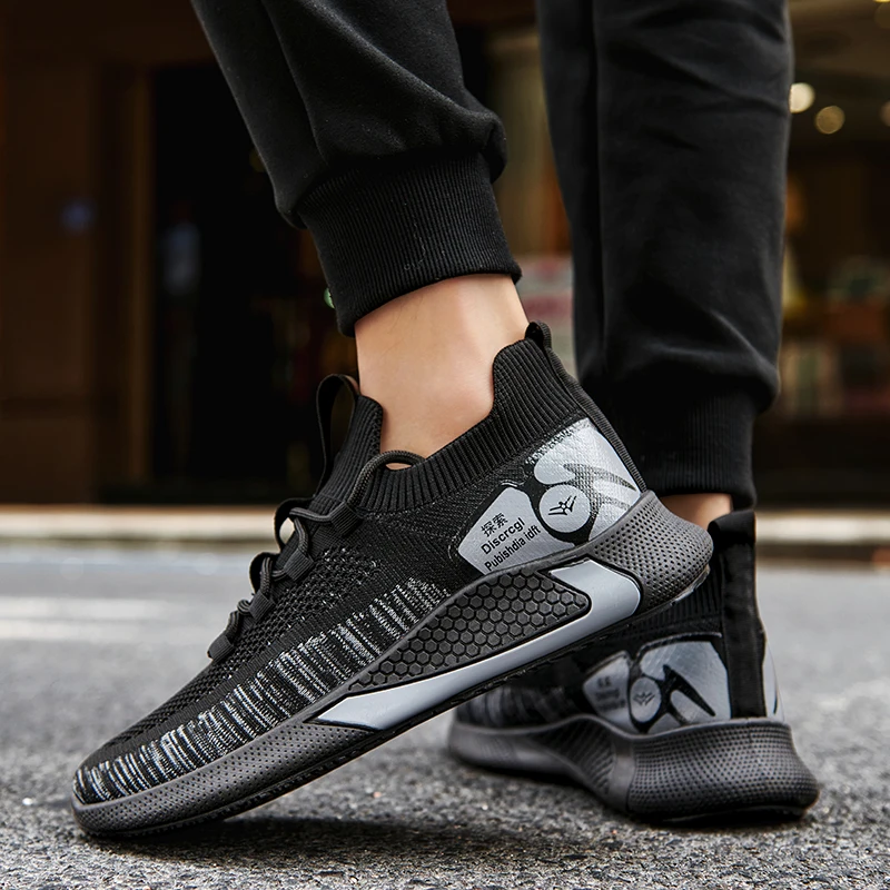 

Black Gold Outdoor Running Shoes Men's Sports Shoes Light Athletic Male Sneakers Trainers Low Top Zapatillas Baloncesto 2021